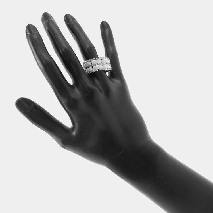 Pre Owned Chanel Ultra Diamond Ring 18 WG Ceramic EU 56