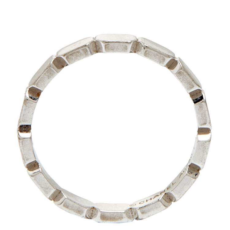 Pre Owned Chanel Premiere 18K White Gold Narrow Band Ring Size 52