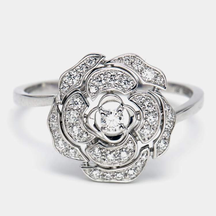 Chanel Vintage White Resin Camellia Flower Ring  Size 65  Rent Chanel  jewelry for 55month