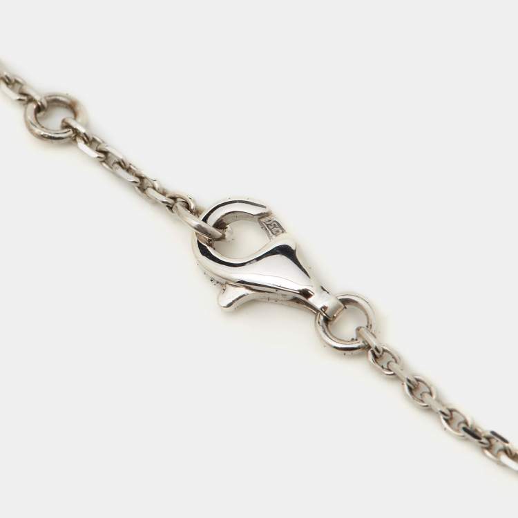 Pre Owned  Chanel Camélia Sculpté White Agate Inlay Diamond 18k White Gold Bracelet 
