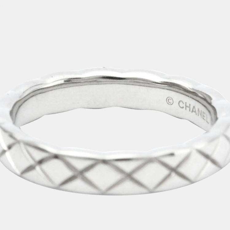 Pre Owned Chanel 18K White Gold Coco Crush Slim Ring EU 50