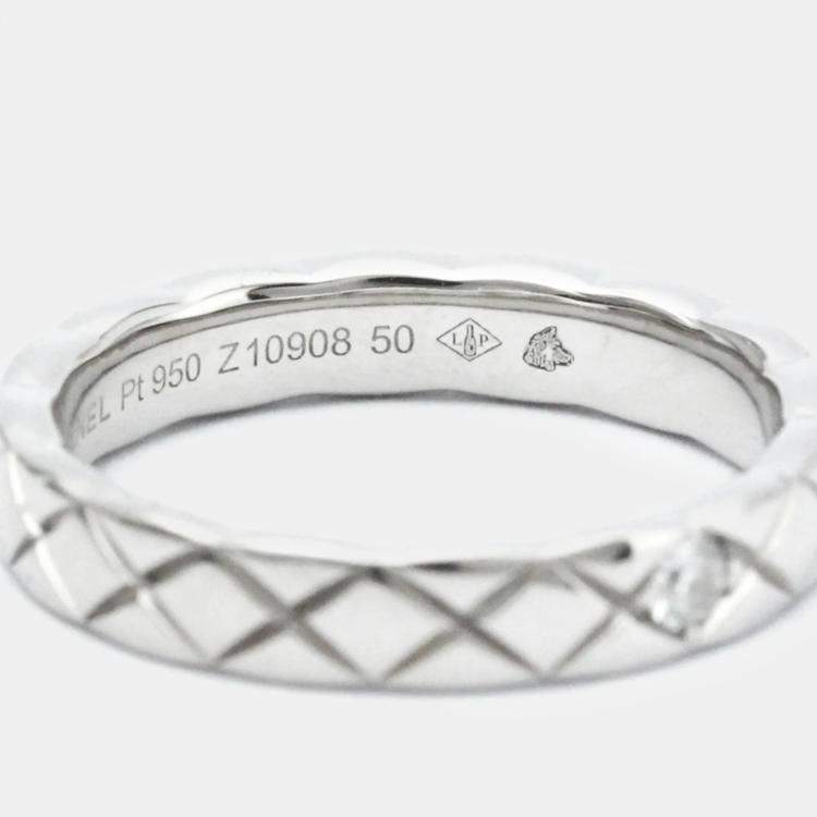 Pre Owned Chanel 18K White Gold Coco Crush Slim Ring EU 50