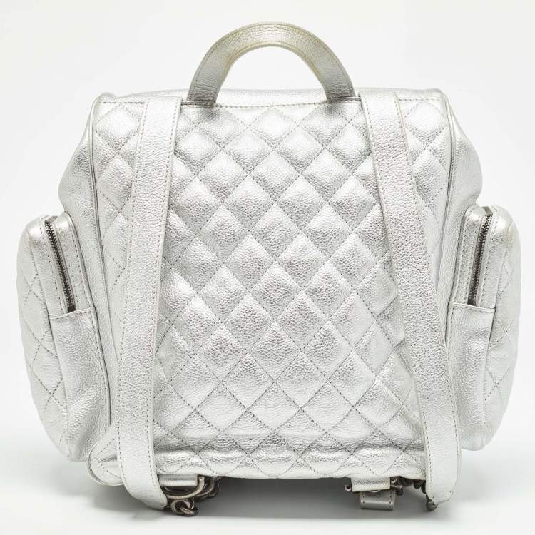 Pre Owned Chanel Silver Quilted Leather Casual Rock Airline Backpack