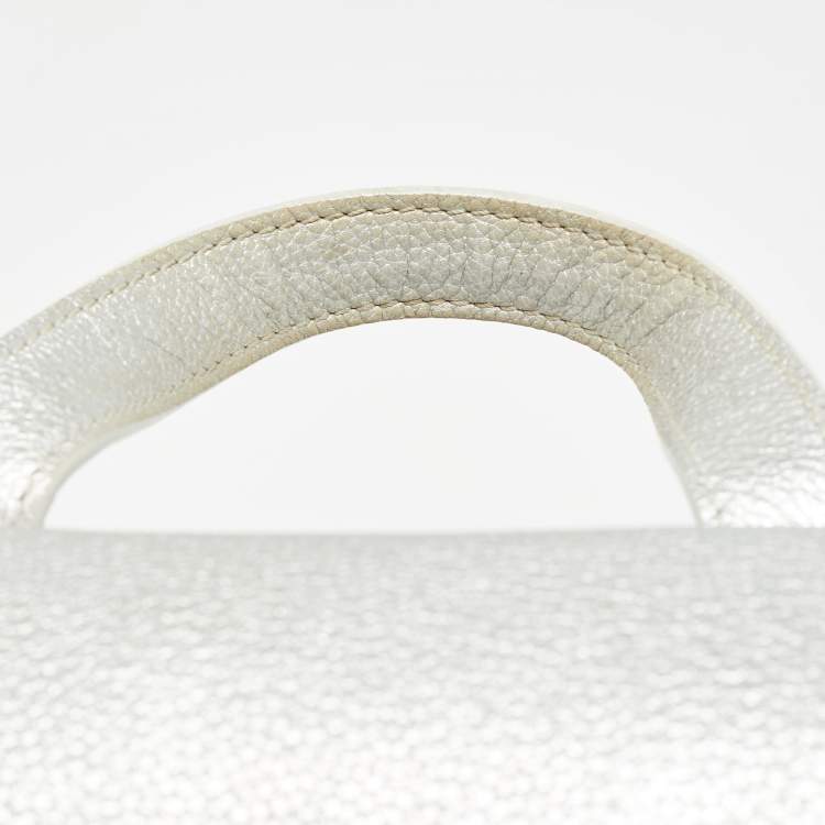 Pre Owned Chanel Silver Quilted Leather Casual Rock Airline Backpack