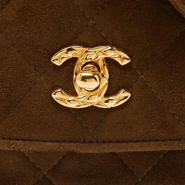 Pre Owned Chanel Brown Quilted Suede Vintage CC Round Flap Bag