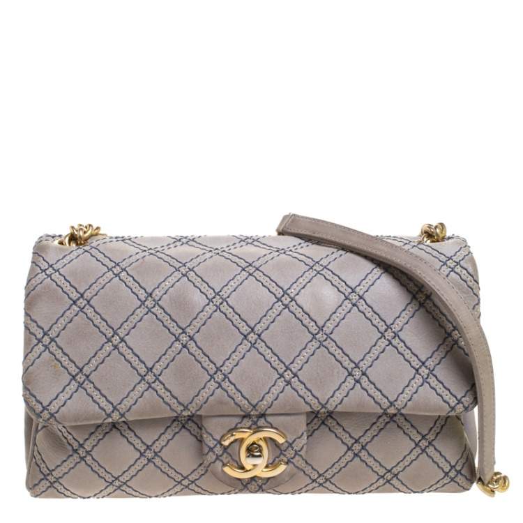 grey chanel purse