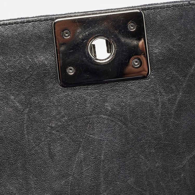 Pre Owned Chanel Black Quilted Velvet Medium Boy Flap Bag