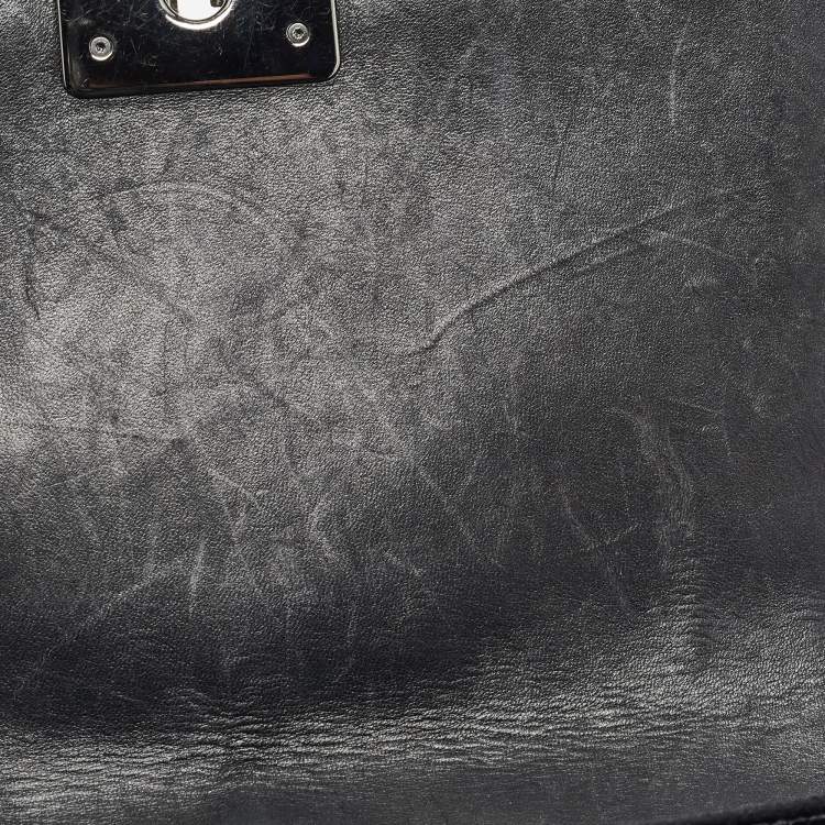 Pre Owned Chanel Black Quilted Velvet Medium Boy Flap Bag