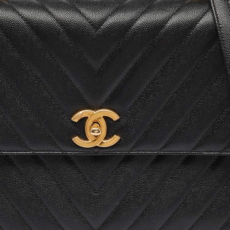 Pre Owned Chanel Black Chevron Caviar Leather and Lizard Medium Coco Top Handle Bag