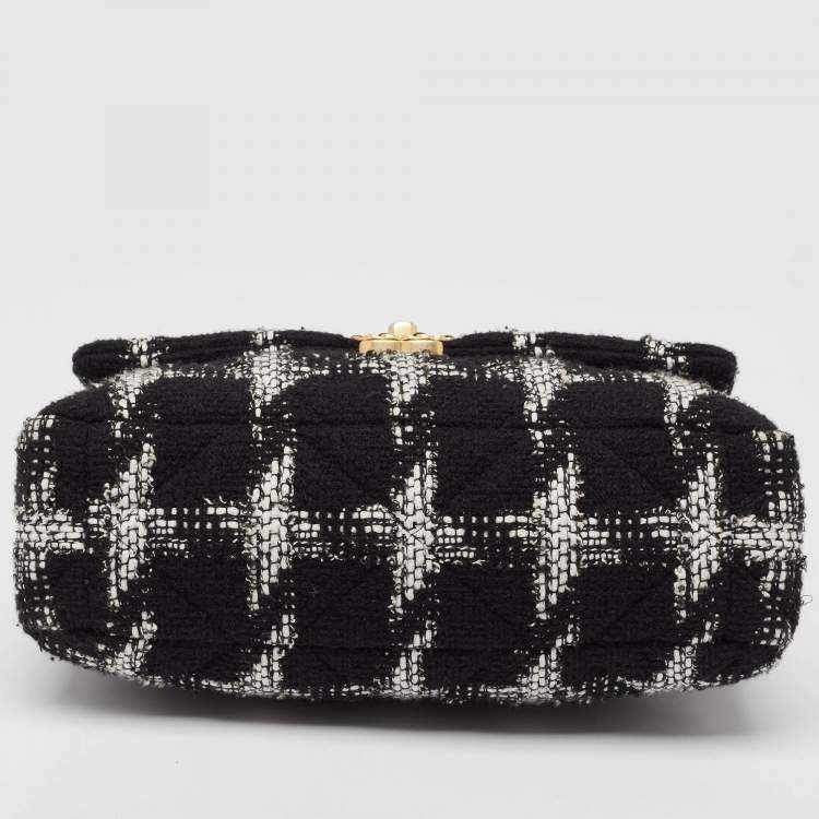 Pre Owned Chanel Black/White Quilted Houndstooth Tweed and Leather Large 19 Flap Bag