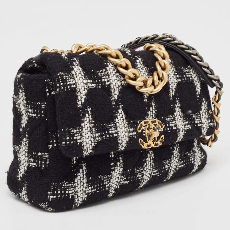 Pre Owned Chanel Black/White Quilted Houndstooth Tweed and Leather Large 19 Flap Bag