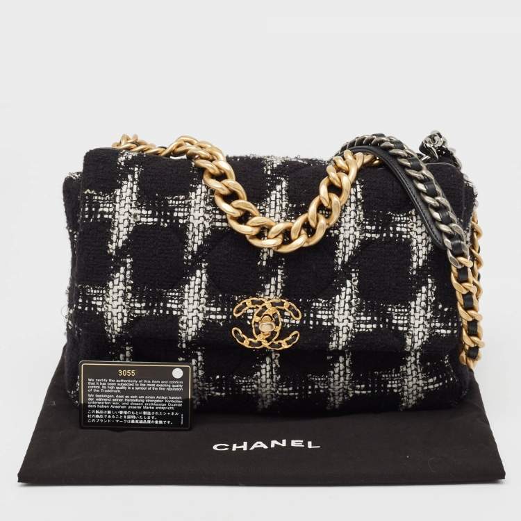Pre Owned Chanel Black/White Quilted Houndstooth Tweed and Leather Large 19 Flap Bag