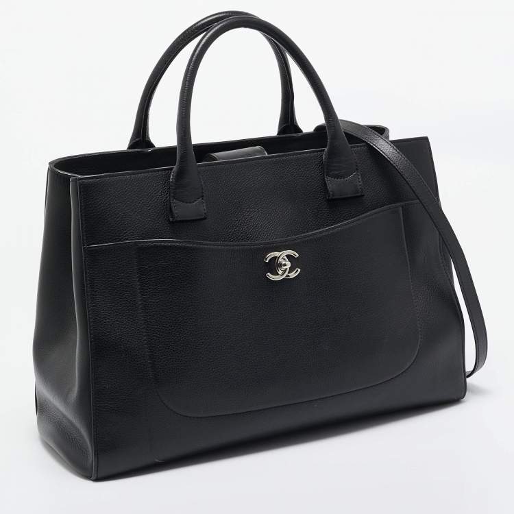 Pre Owned Chanel Black Leather Medium Neo Executive Shopping Tote
