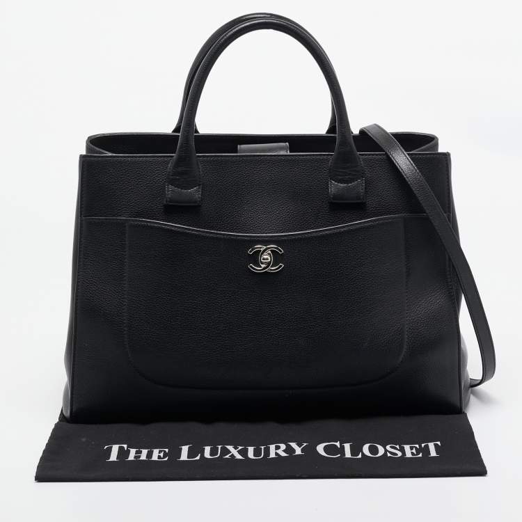 Pre Owned Chanel Black Leather Medium Neo Executive Shopping Tote