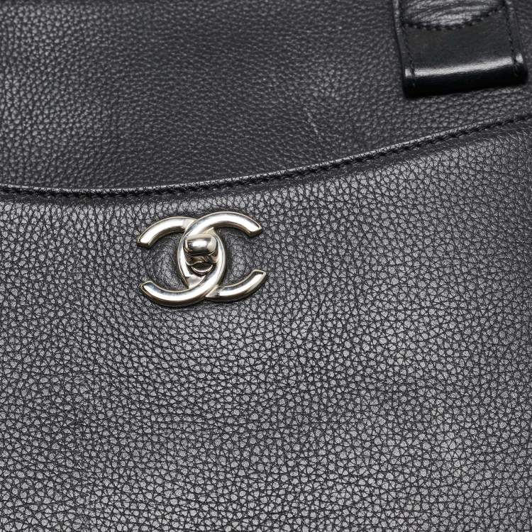 Pre Owned Chanel Black Leather Medium Neo Executive Shopping Tote