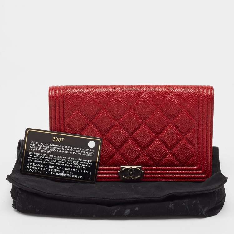 Pre Owned Chanel Dark Red Quilted Caviar Leather Boy Yen Wallet