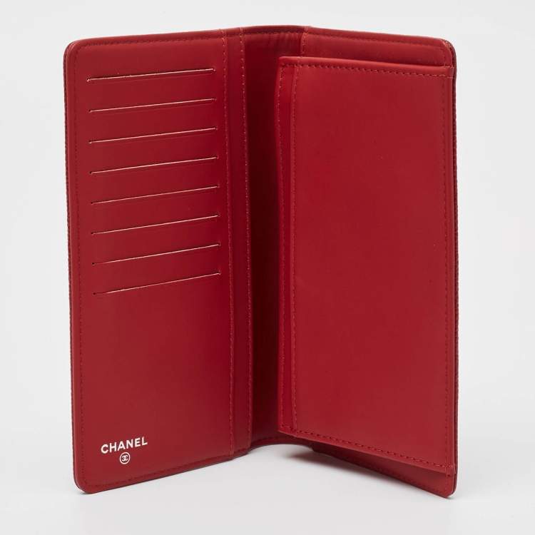 Pre Owned Chanel Dark Red Quilted Caviar Leather Boy Yen Wallet