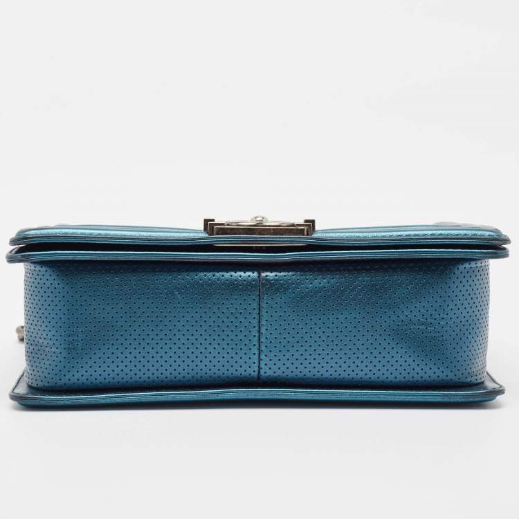 Pre Owned Chanel Metallic Blue Perforated Quilted Leather Medium Boy Flap Bag