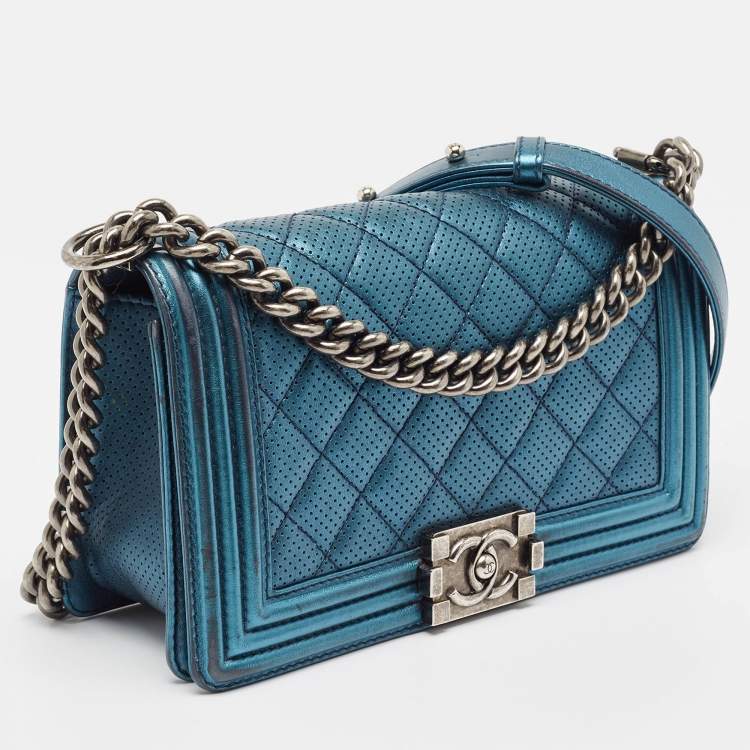 Pre Owned Chanel Metallic Blue Perforated Quilted Leather Medium Boy Flap Bag