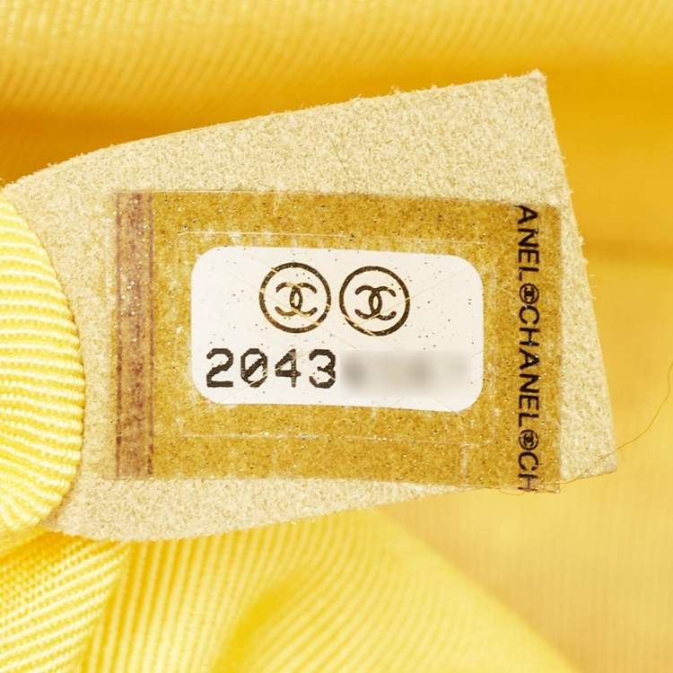 Pre Owned Chanel Yellow Quilted Tweed and Leather Medium Boy Flap Bag