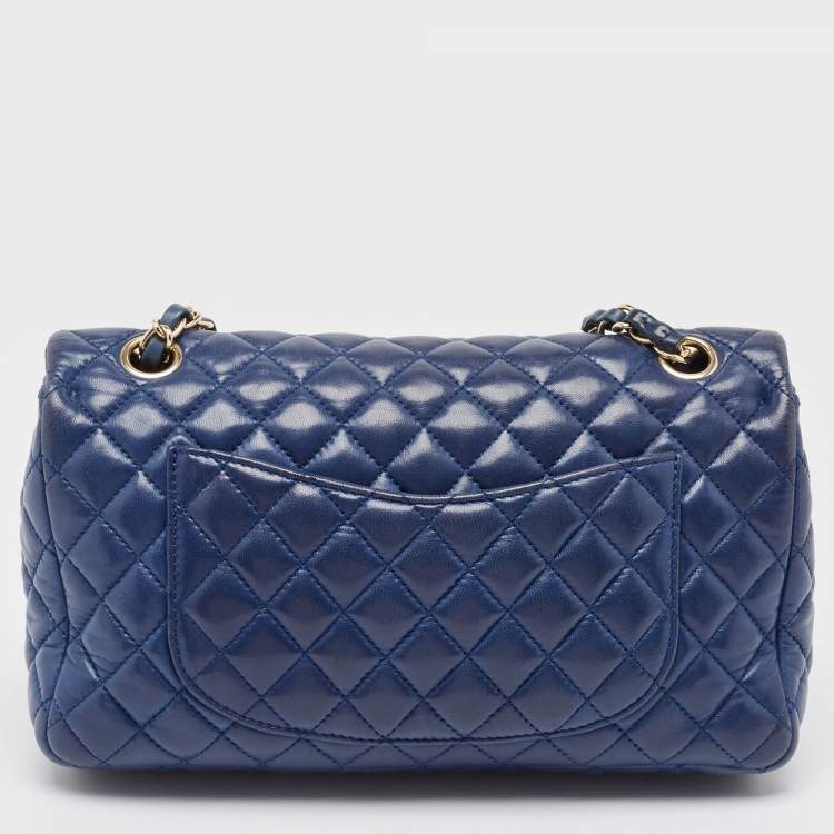 Pre Owned Chanel Blue Quilted Leather Small Valentine Charm Single Flap Bag