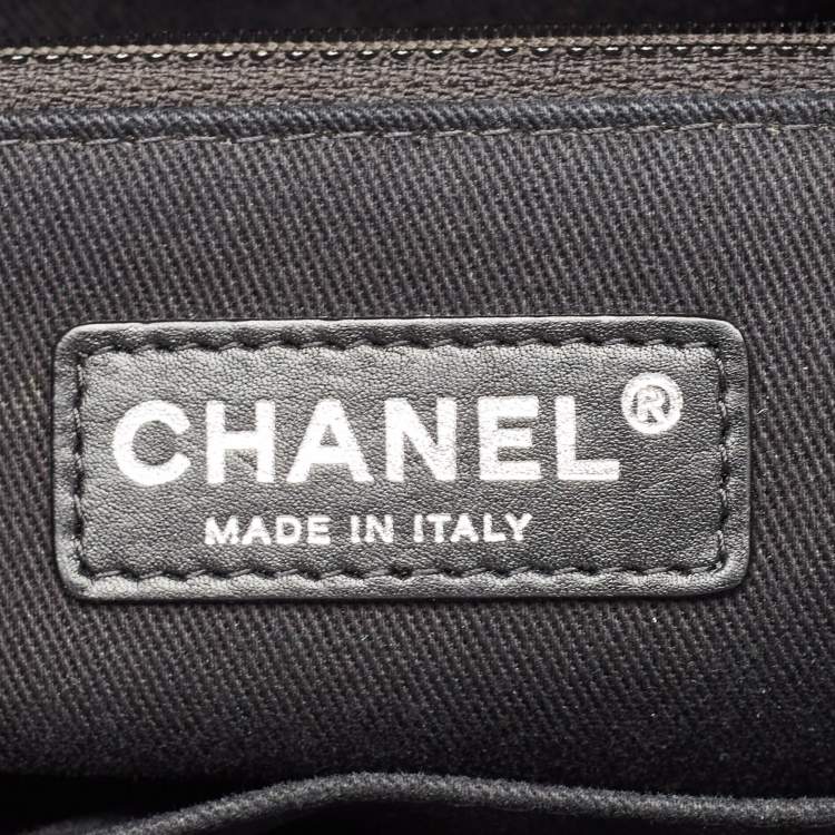 Pre Owned Chanel Black Quilted Aged Leather Reissue East West Tote