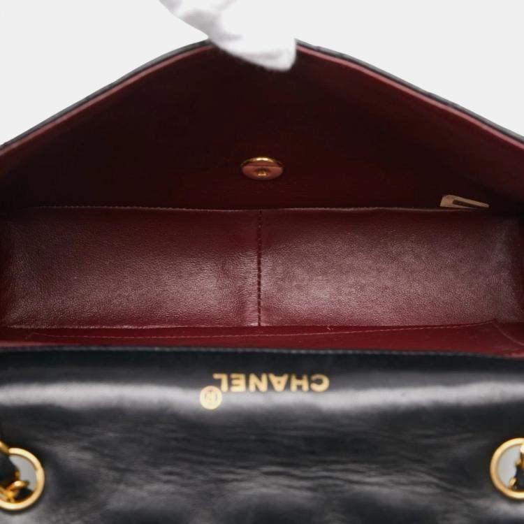 Pre Owned Chanel Black Leather Diana Flap Bag