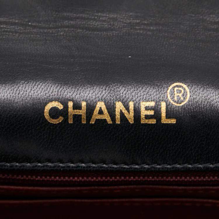 Pre Owned Chanel Black Leather Diana Flap Bag