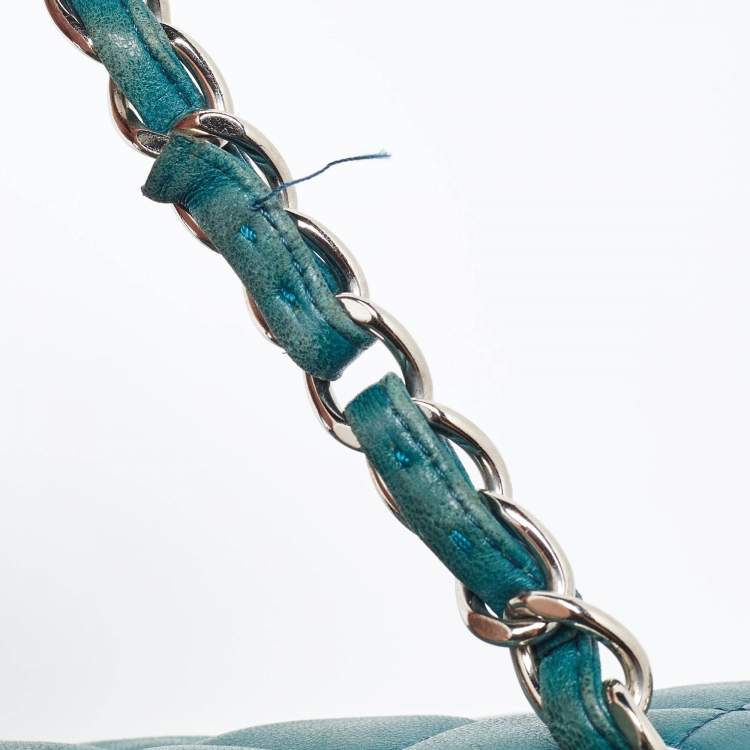 Pre Owned Chanel Green Quilted Leather Jumbo Classic Double Flap Bag