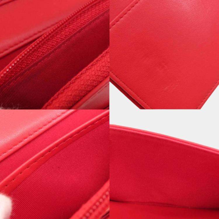 Pre Owned Chanel Red Camellia Leather Embossed Wallet On Chain