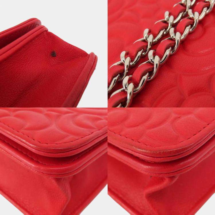 Pre Owned Chanel Red Camellia Leather Embossed Wallet On Chain