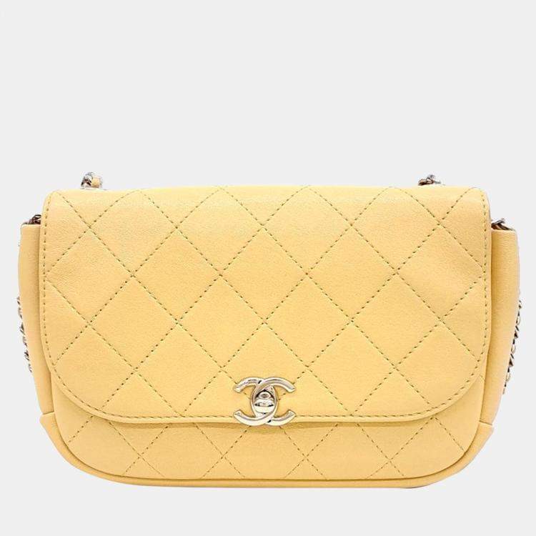 Pre Owned Chanel Around Chain Crossbody Bag