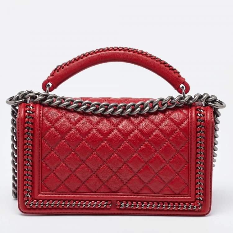Pre Owned Chanel Red Quilted Leather Medium Chain Around Boy Flap Bag