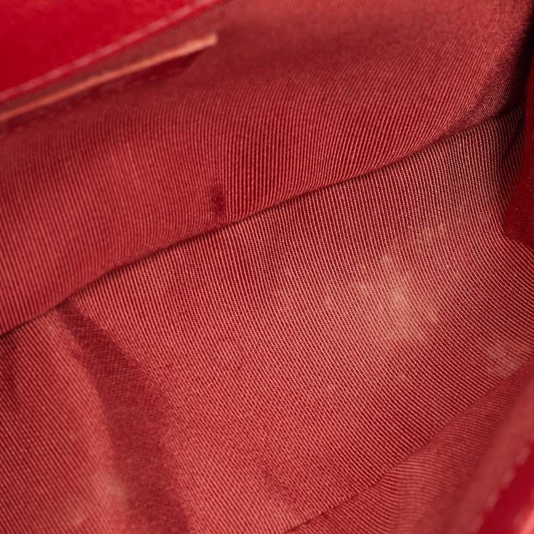 Pre Owned Chanel Red Quilted Leather Medium Chain Around Boy Flap Bag