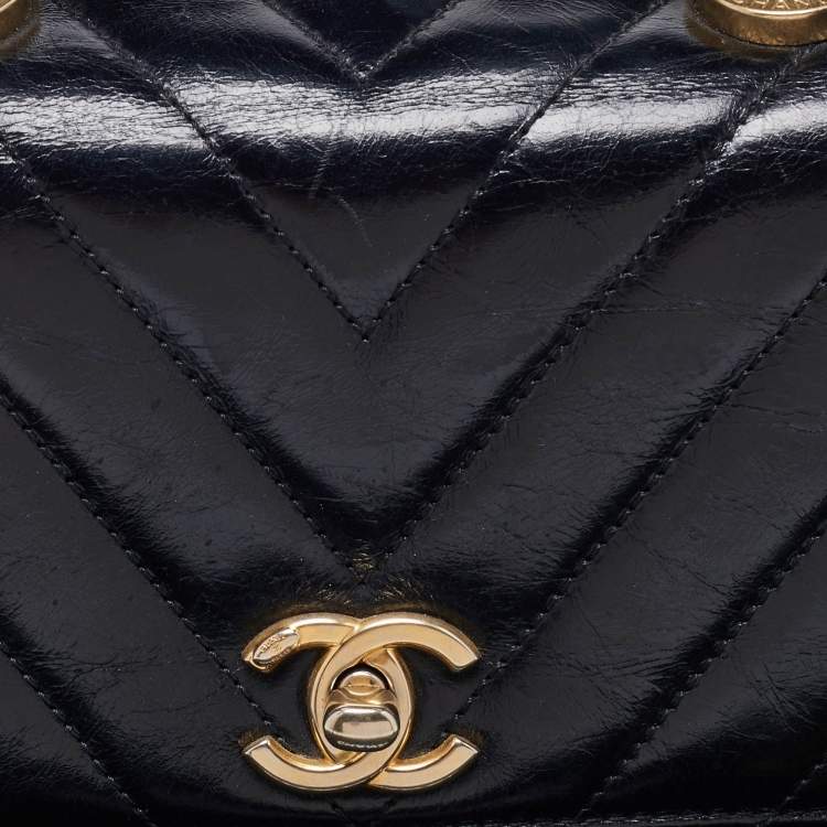 Pre Owned Chanel Black Chevron Glazed Leather Mini Coco Top Handle Bag