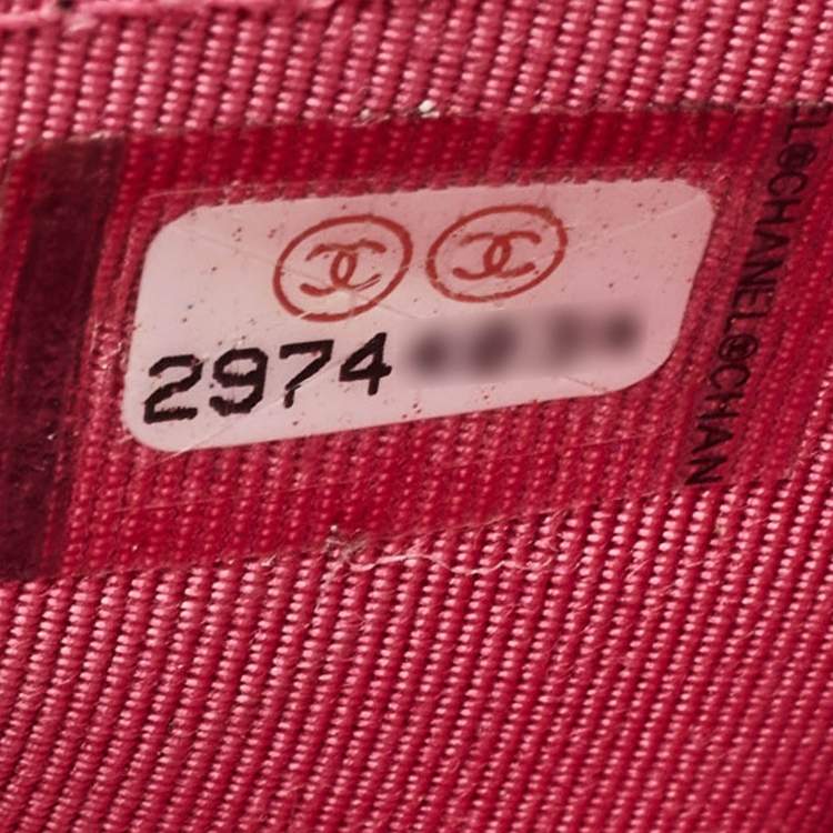 Pre Owned Chanel Pink Quilted Caviar Leather CC Zip Card Holder