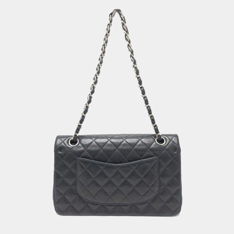 Pre Owned Chanel Black Leather Medium Classic Double Flap Shoulder Bags