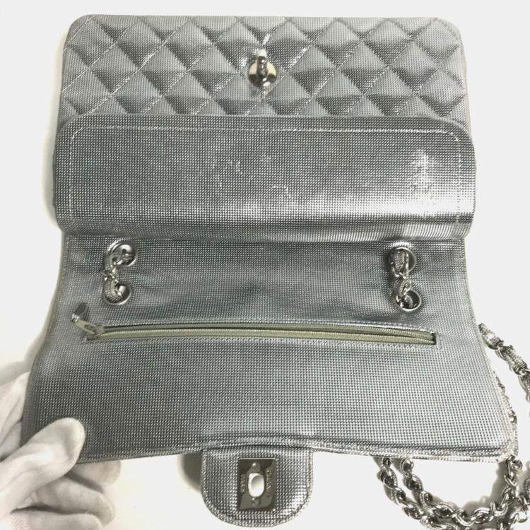 Pre Owned Chanel Metallic Silver Quilted Calfskin Pixel Effect Medium Classic Double Flap Bag