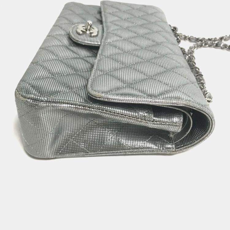 Pre Owned Chanel Metallic Silver Quilted Calfskin Pixel Effect Medium Classic Double Flap Bag