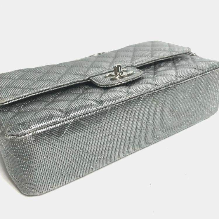 Pre Owned Chanel Metallic Silver Quilted Calfskin Pixel Effect Medium Classic Double Flap Bag