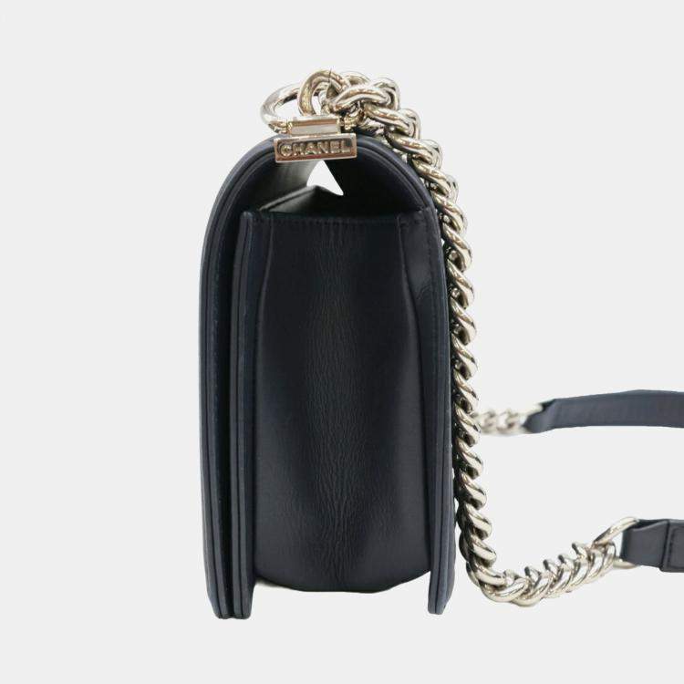 Pre Owned Chanel Navy Blue Lambskin Leather Medium Chevron Boy Shoulder Bag