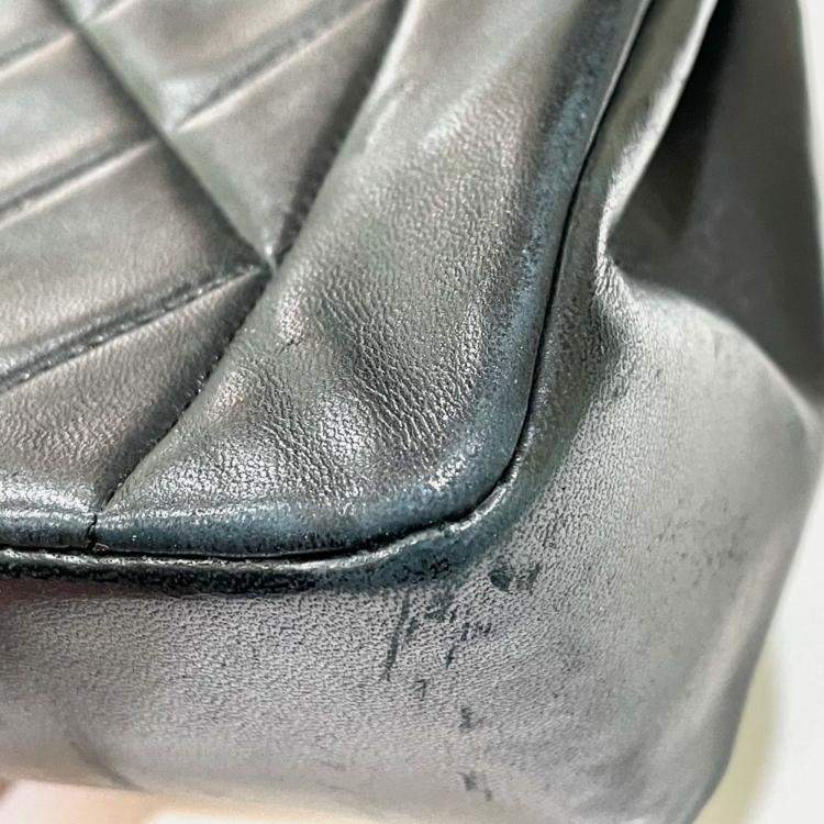 Pre Owned Chanel Black Leather Quilted Vintage Diana Flap Shoulder Bag