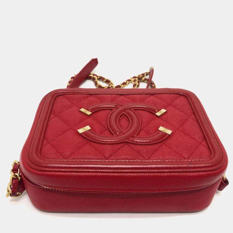 Pre Owned Chanel Red Leather Small Filigree Shoulder Bag