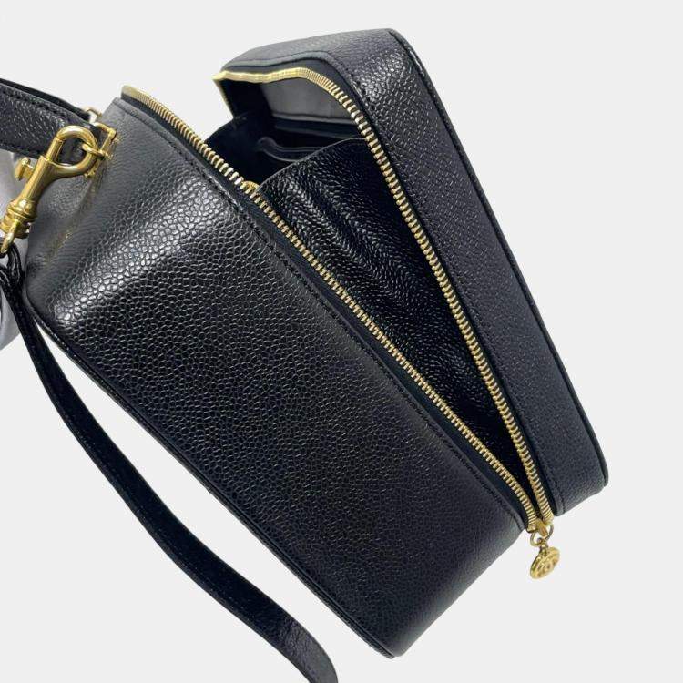 Pre Owned Chanel Black Leather CC Filigree Top Handle Bag