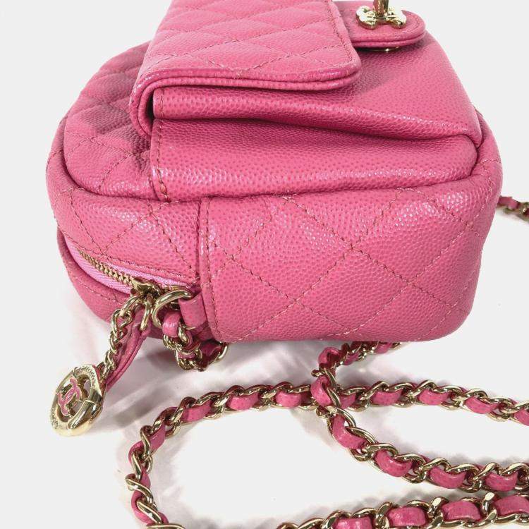 Pre Owned Chanel Pink Caviar Quilted CC Day Camera Case 