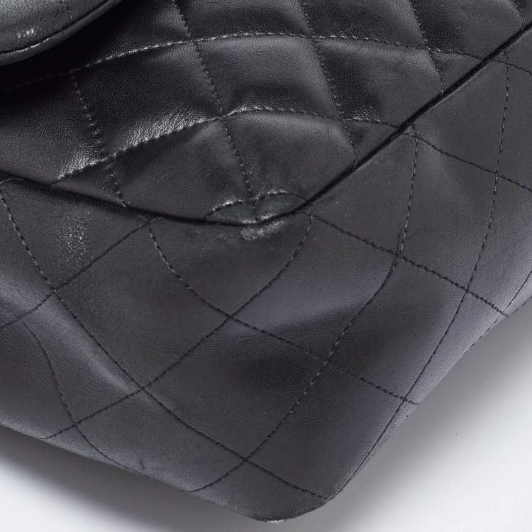 Pre Owned Chanel Black Quilted Leather Jumbo Classic Double Flap Bag