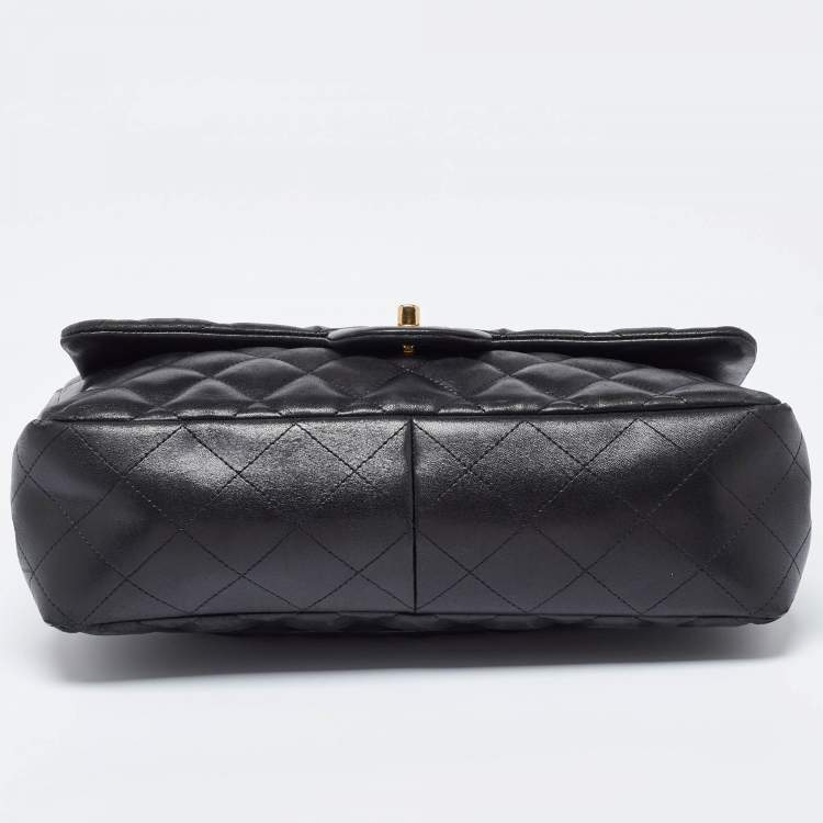Pre Owned Chanel Black Quilted Leather Jumbo Classic Double Flap Bag