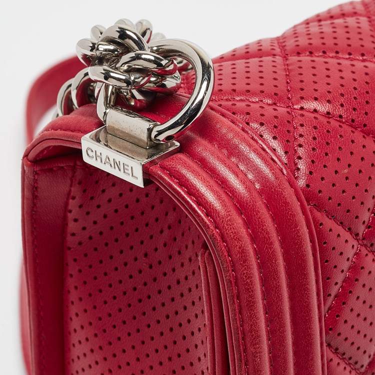 Pre Owned Chanel Red Quilted Perforated Leather New Medium Boy Bag