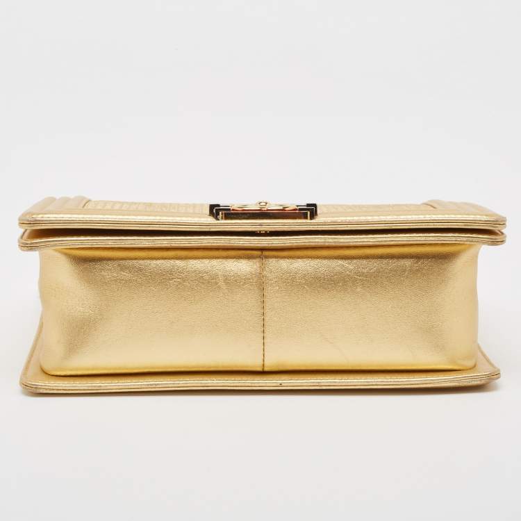 Pre Owned Chanel Gold Woven Embossed Leather Medium Boy Flap Bag
