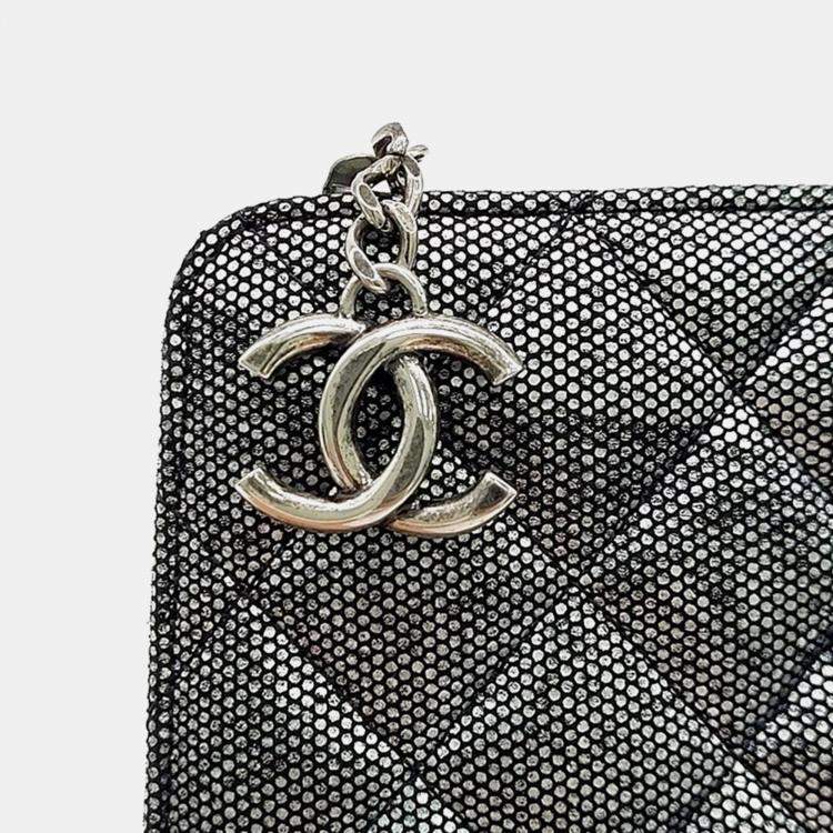 Pre Owned Chanel Metallic Clutch
